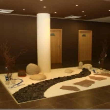 Aspen Golf And Spa, J006 *